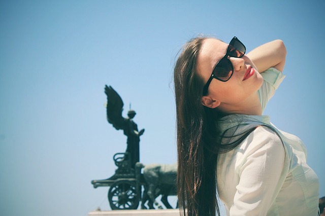 woman-eyewear